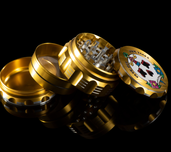 Bluebus GA 2.5 Inch Grinder Gold (Old School Edition) - Image 5
